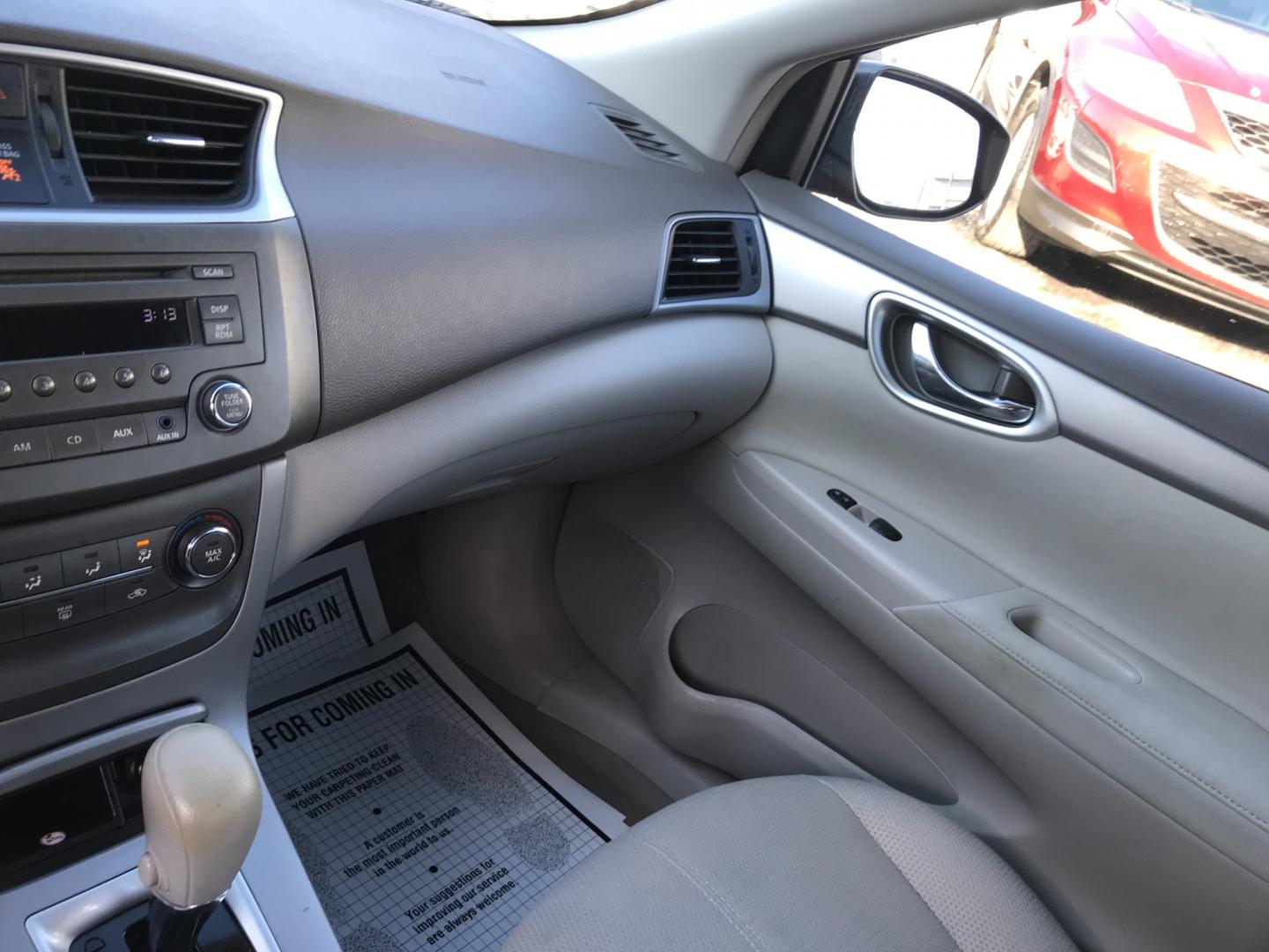 2013 Red /Beige Nissan Sentra S (3N1AB7AP2DL) with an 1.8 V4 engine, Automatic transmission, located at 577 Chester Pike, Prospect Park, PA, 19076, (610) 237-1015, 39.886154, -75.302338 - Photo#14